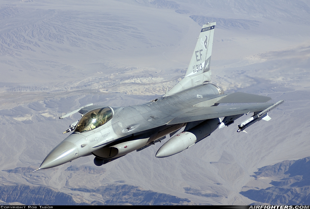 USA - Air Force General Dynamics F-16C Fighting Falcon 84-1313 at In Flight, USA