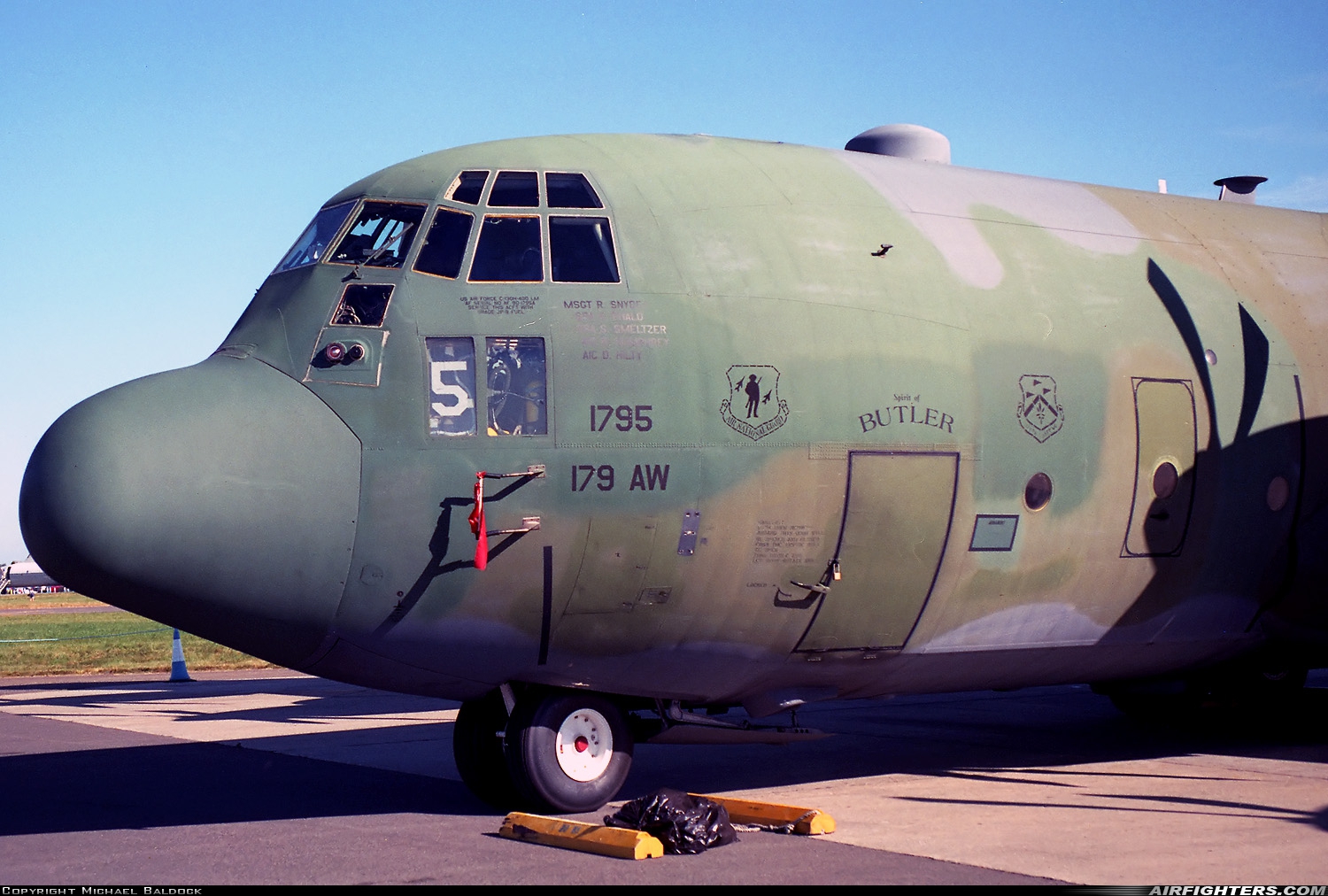 USA - Air Force Lockheed C-130H Hercules (L-382) 90-1795 at Fairford (FFD / EGVA), UK