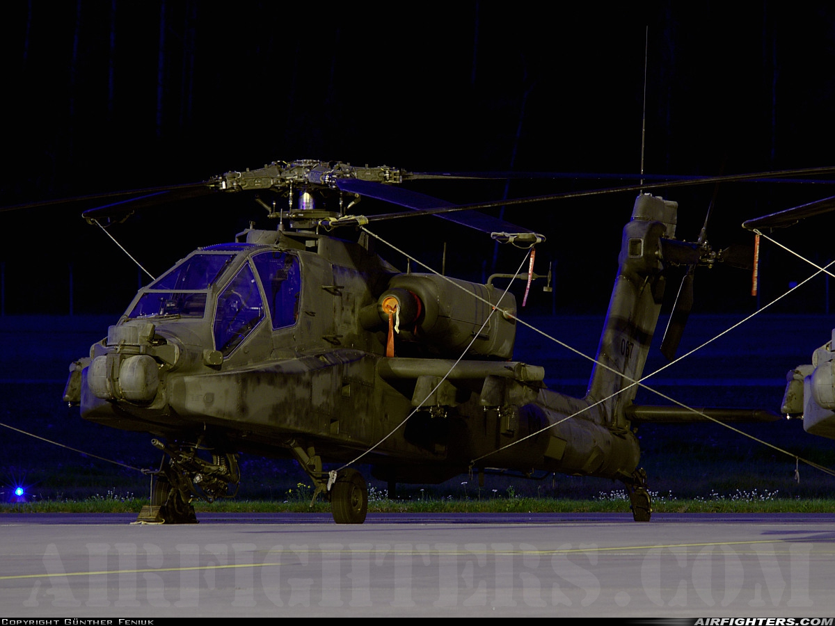 United Arab Emirates - Air Force McDonnell Douglas AH-64D Apache Longbow 067 at Nuremberg (NUE / EDDN), Germany