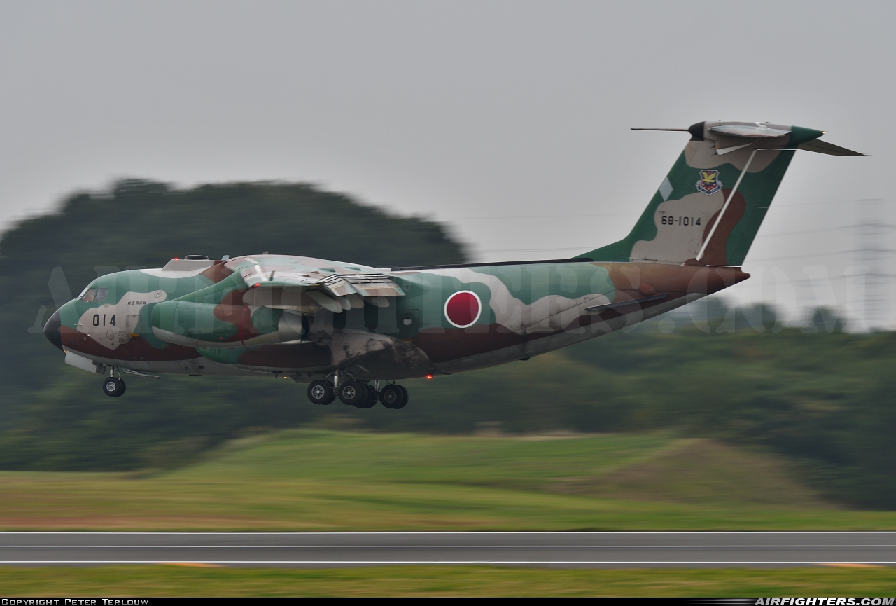 Japan - Air Force Kawasaki C-1 68-1014 at Iruma (RJTJ), Japan