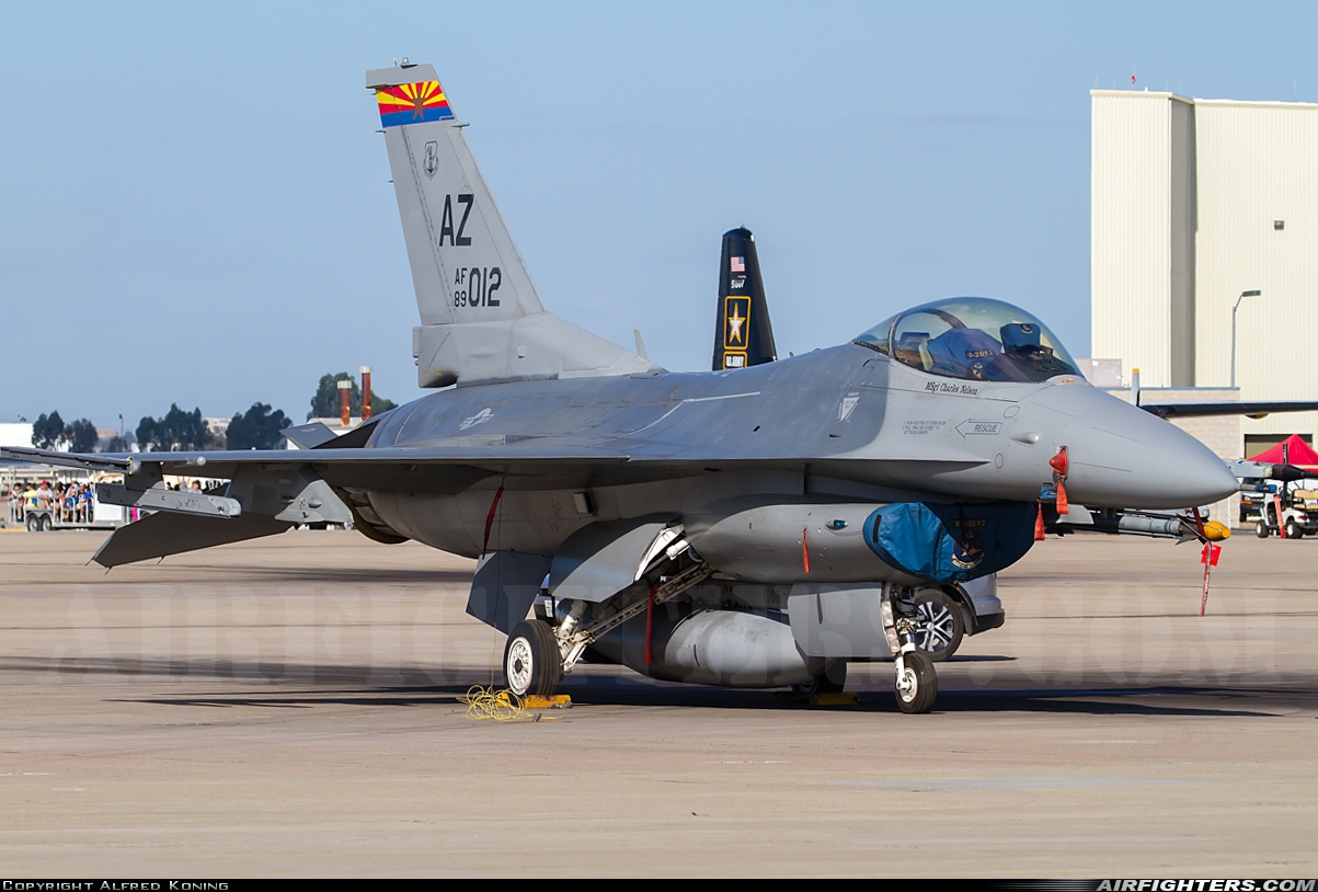 USA - Air Force General Dynamics F-16C Fighting Falcon 89-2012 at San Diego - Miramar MCAS (NAS) / Mitscher Field (NKX / KNKX), USA