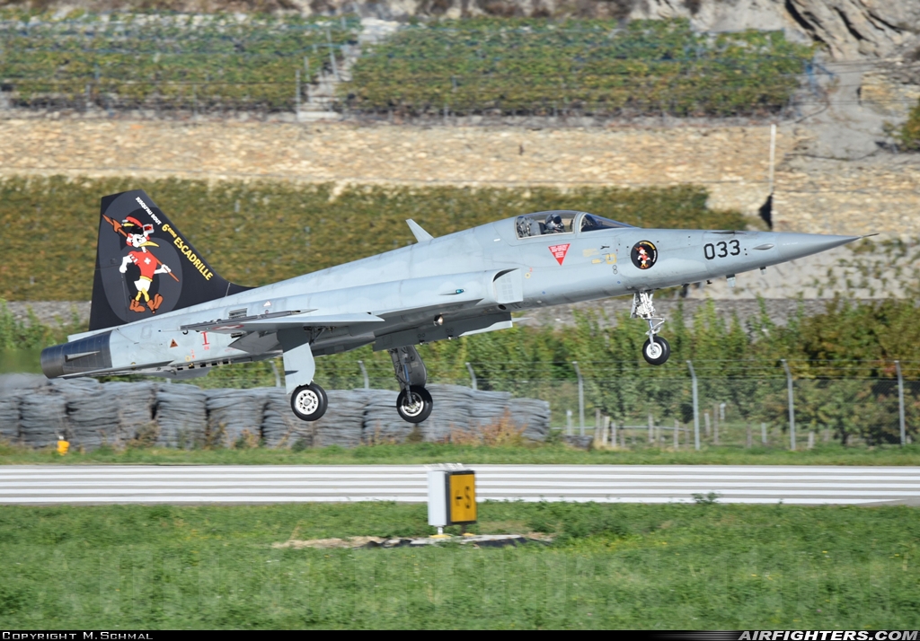 Switzerland - Air Force Northrop F-5E Tiger II J-3033 at Sion (- Sitten) (SIR / LSGS / LSMS), Switzerland