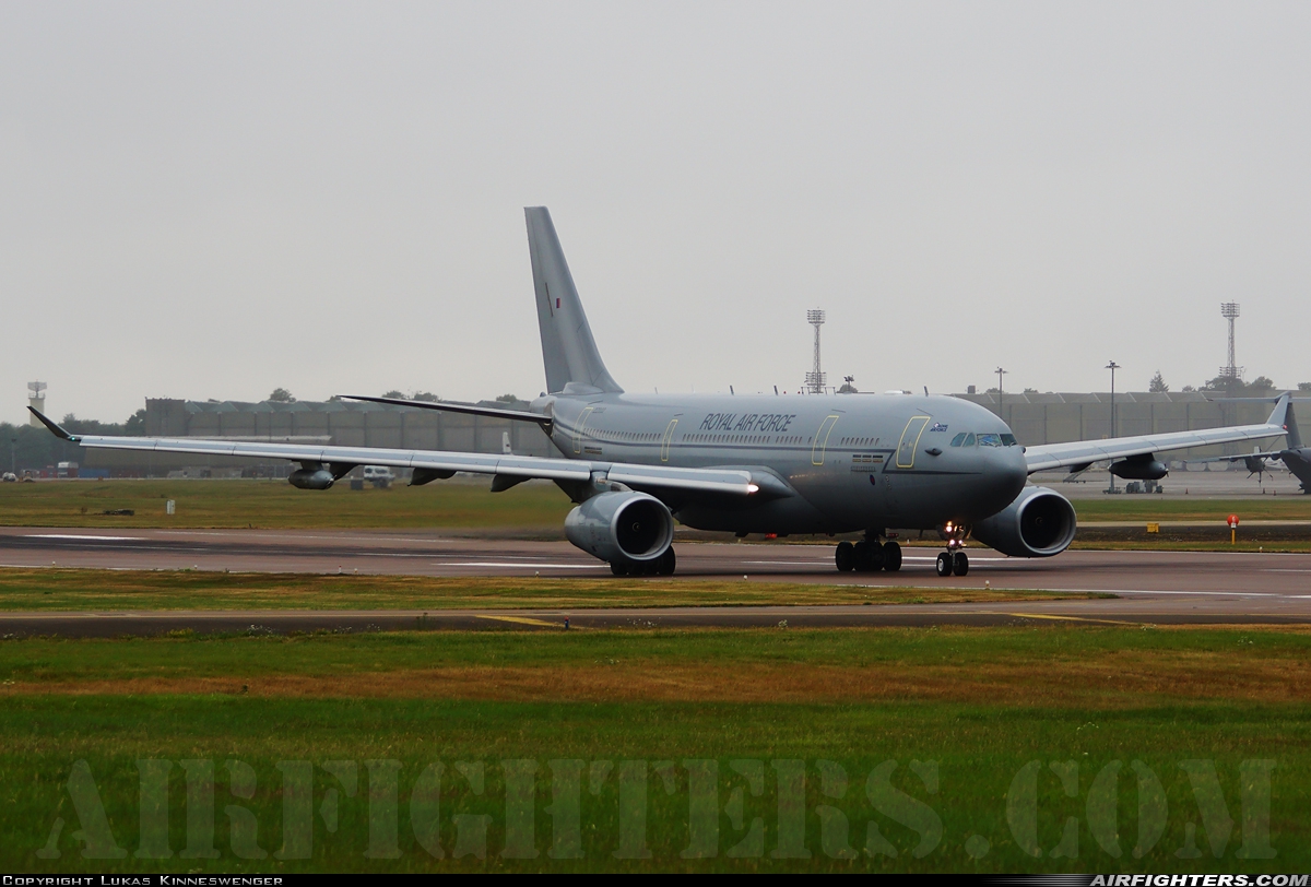 UK - Air Force Airbus Voyager KC3 (A330-243MRTT) ZZ333 at Brize Norton (BZZ / EGVN), UK
