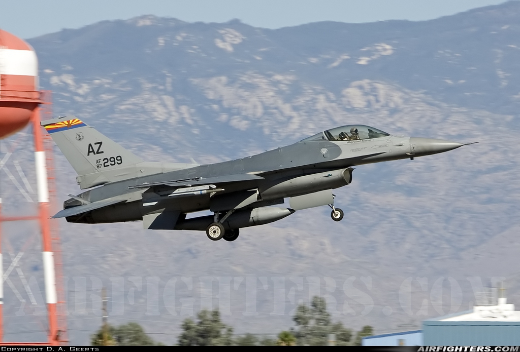 USA - Air Force General Dynamics F-16C Fighting Falcon 87-0299 at Tucson - Int. (TUS / KTUS), USA