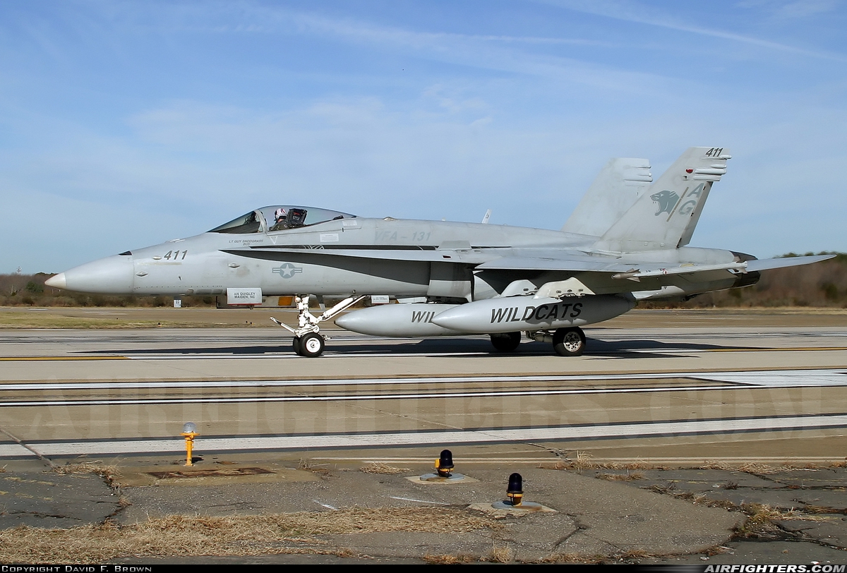 USA - Navy McDonnell Douglas F/A-18C Hornet 165228 at Virginia Beach - Oceana NAS / Apollo Soucek Field (NTU / KNTU), USA