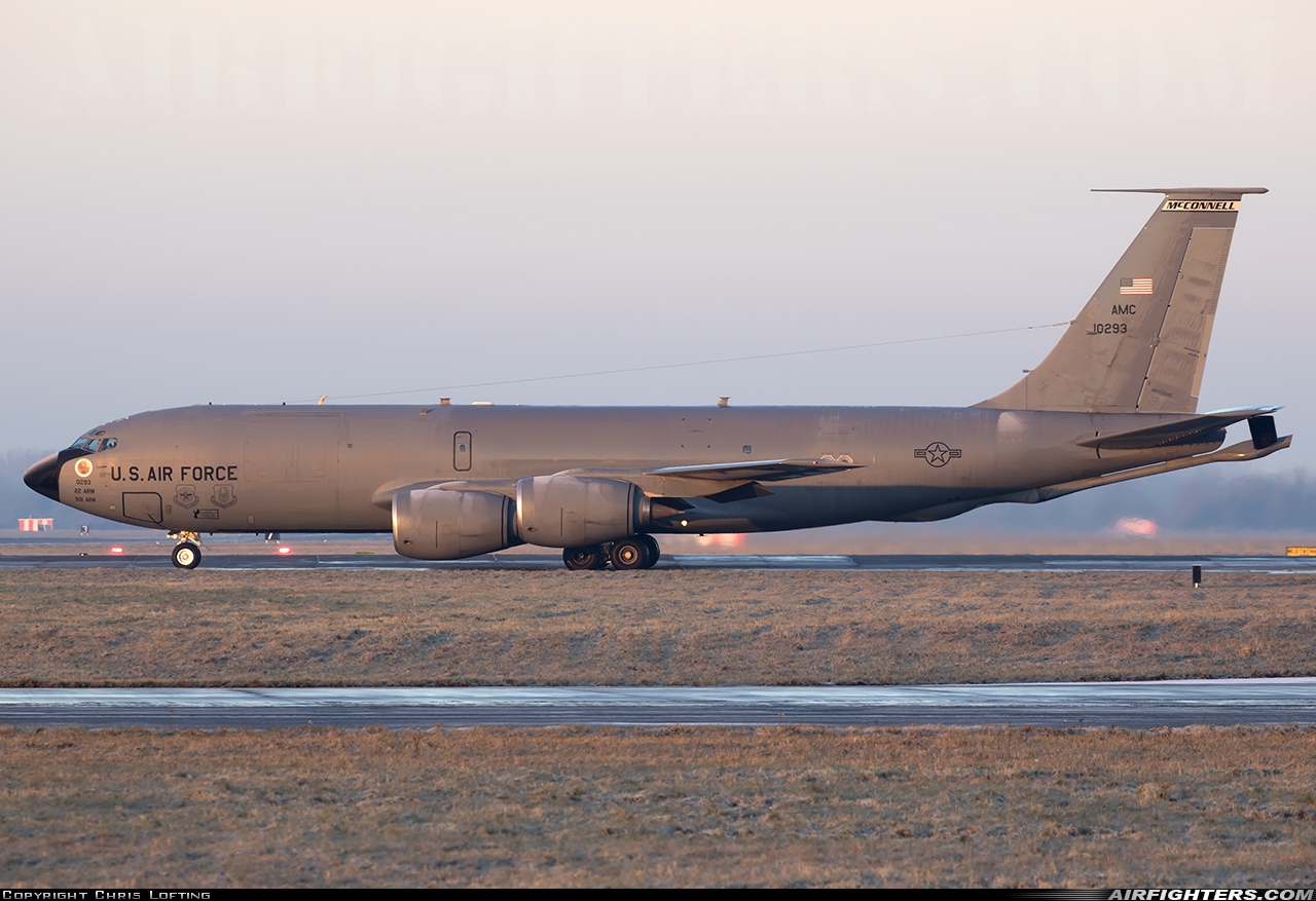 USA - Air Force Boeing KC-135R Stratotanker (717-148) 61-0293 at Mildenhall (MHZ / GXH / EGUN), UK