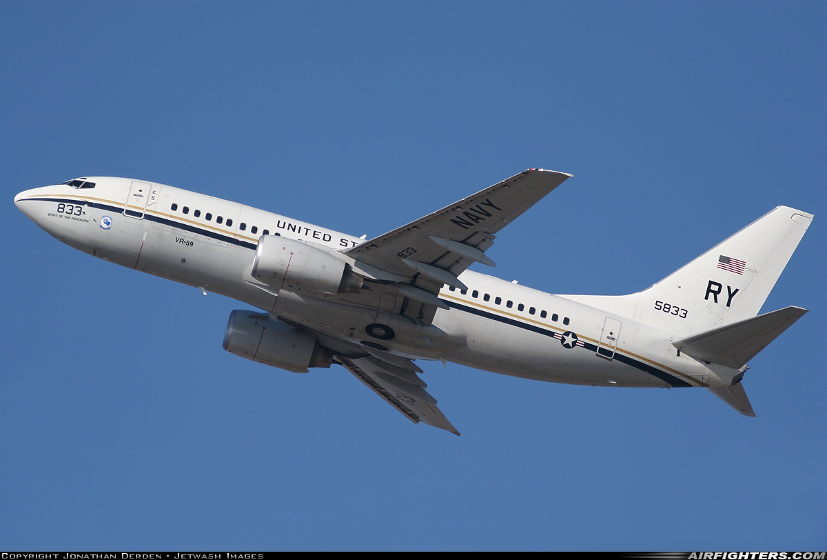 USA - Navy Boeing C-40A Clipper (737-7AFC) 165833 at Fort Worth - NAS JRB / Carswell Field (AFB) (NFW / KFWH), USA
