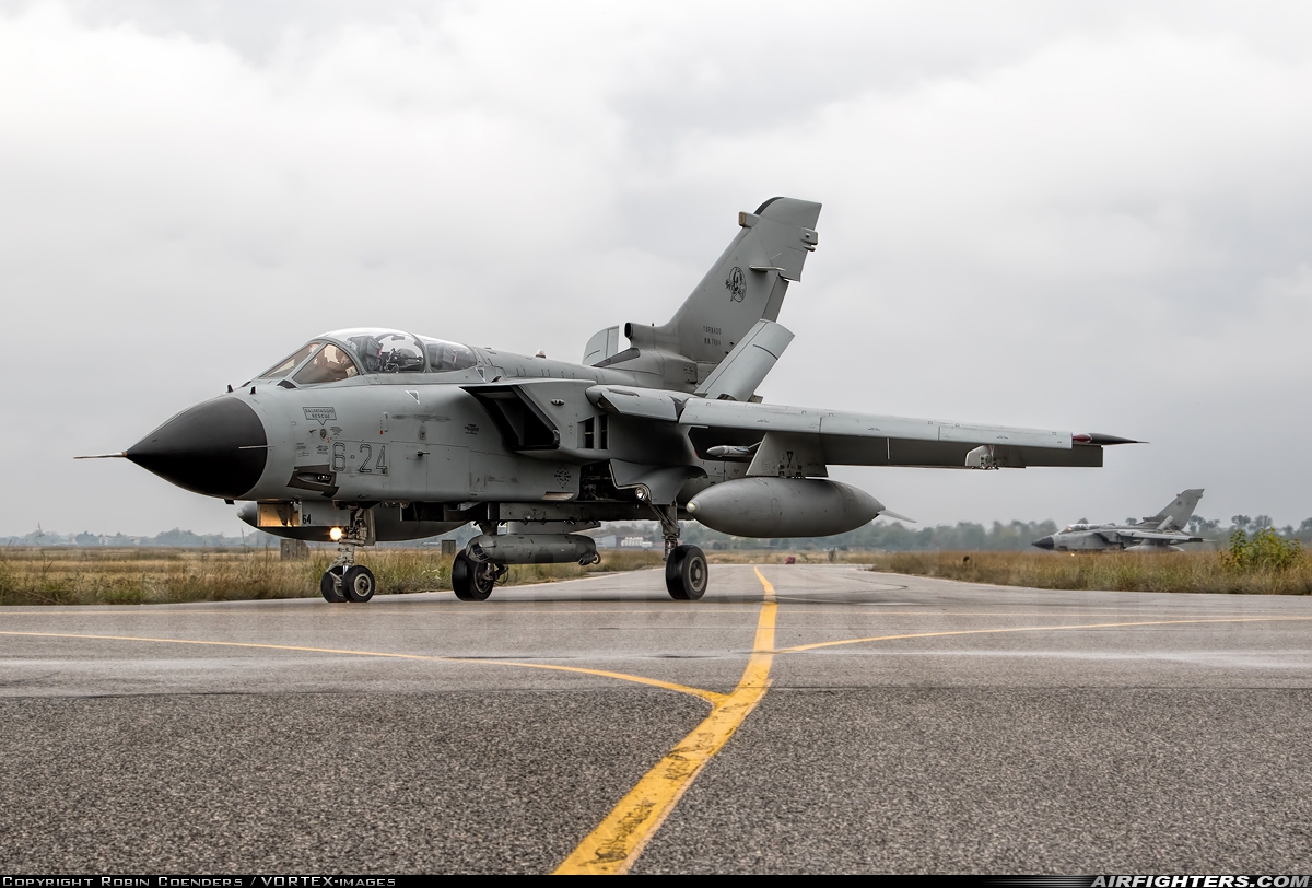 Italy - Air Force Panavia Tornado IDS MM7064 at Ghedi (- Tenente Luigi Olivari) (LIPL), Italy
