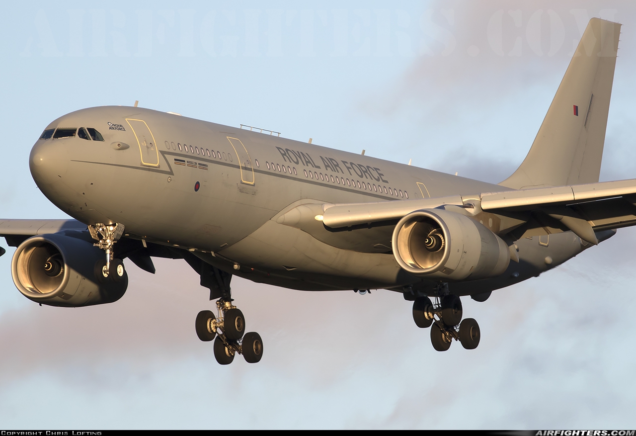 UK - Air Force Airbus Voyager KC3 (A330-243MRTT) ZZ334 at Brize Norton (BZZ / EGVN), UK