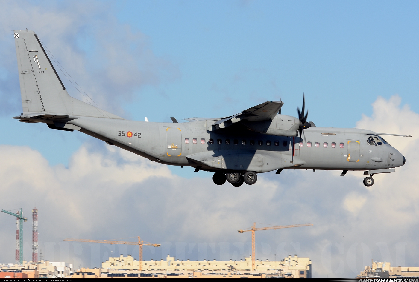 Spain - Air Force CASA C-295M T.21-04 at Madrid - Getafe (LEGT), Spain