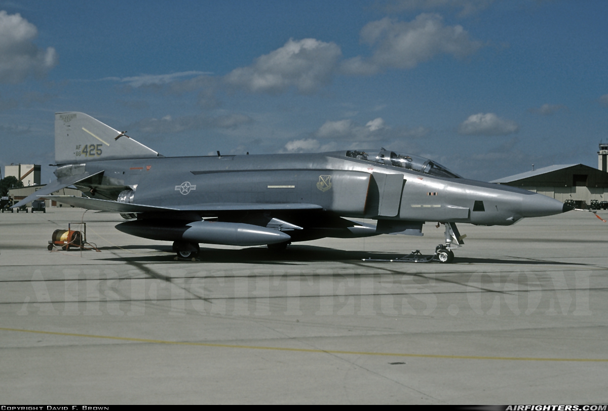 USA - Air Force McDonnell Douglas RF-4C Phantom II 66-0425 at Austin - Bergstrom Int. (AFB) (AUS / KBSM), USA