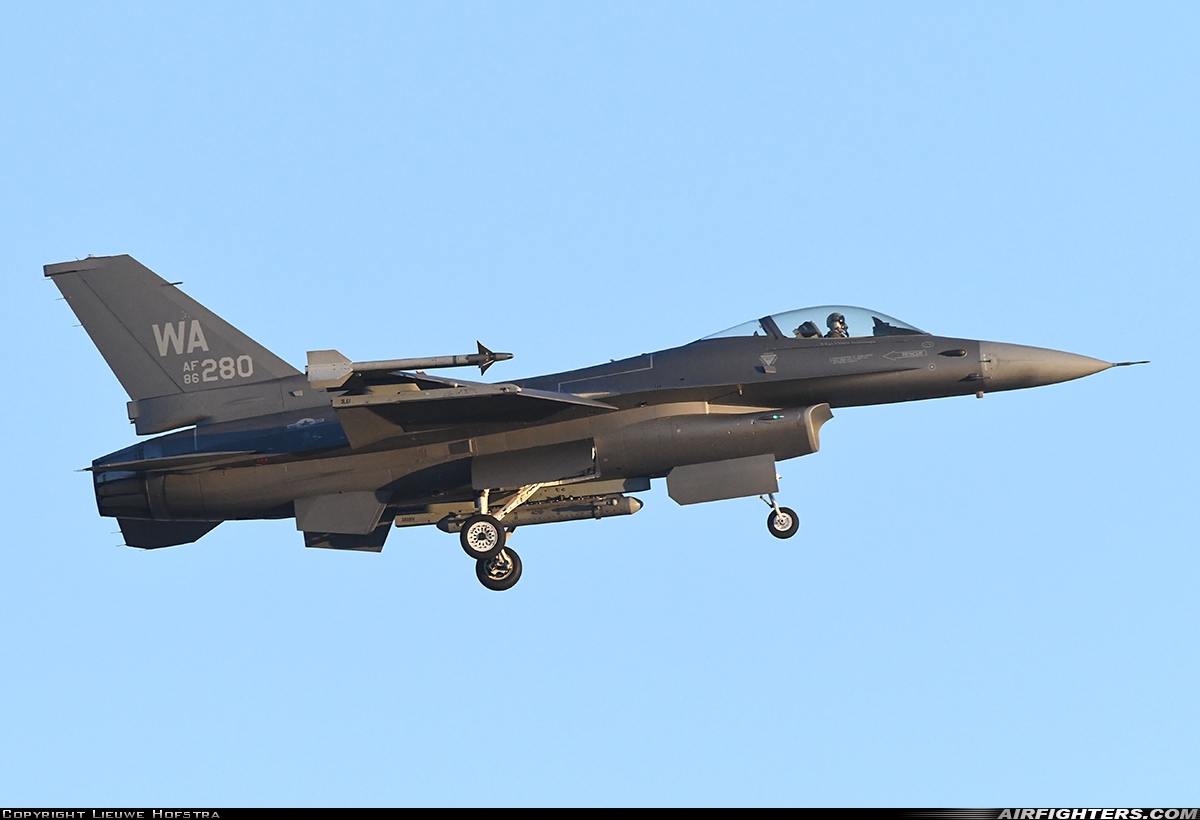 USA - Air Force General Dynamics F-16C Fighting Falcon 86-0280 at Las Vegas - Nellis AFB (LSV / KLSV), USA