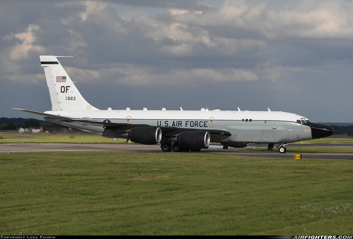 USA - Air Force Boeing RC-135S Cobra Ball (717-148) 61-2663 at Mildenhall (MHZ / GXH / EGUN), UK