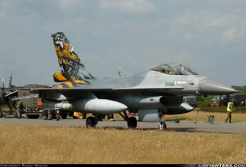 Belgium - Air Force General Dynamics F-16AM Fighting Falcon FA-94 at Kleine Brogel (EBBL), Belgium