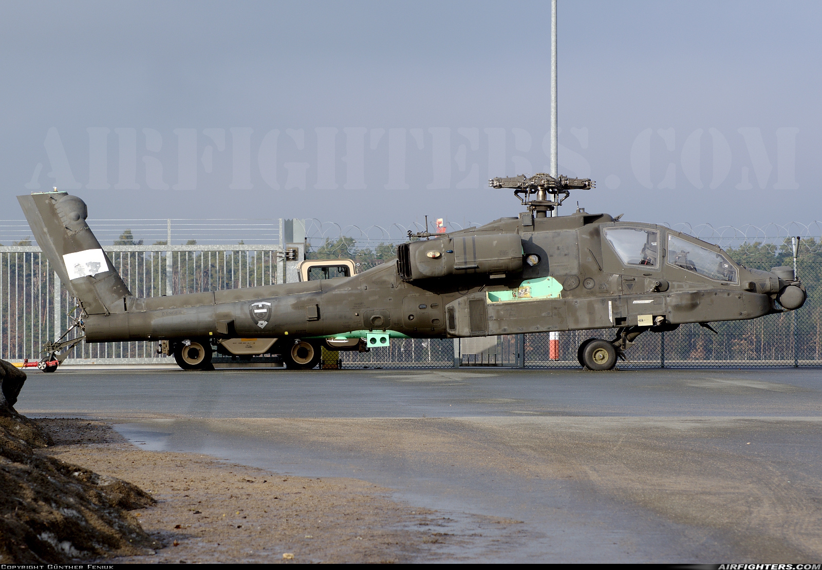 United Arab Emirates - Air Force McDonnell Douglas AH-64D Apache Longbow  at Nuremberg (NUE / EDDN), Germany