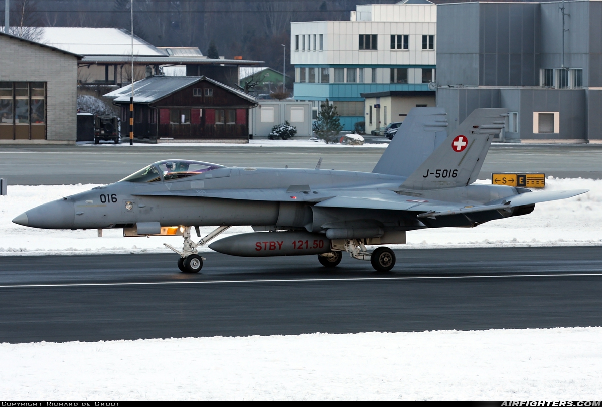 Switzerland - Air Force McDonnell Douglas F/A-18C Hornet J-5016 at Sion (- Sitten) (SIR / LSGS / LSMS), Switzerland