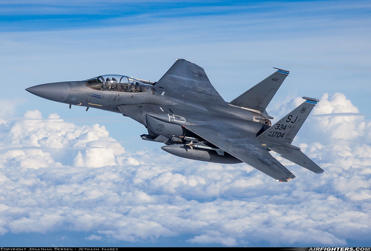 USA - Air Force McDonnell Douglas F-15E Strike Eagle 88-1704 at In Flight, USA