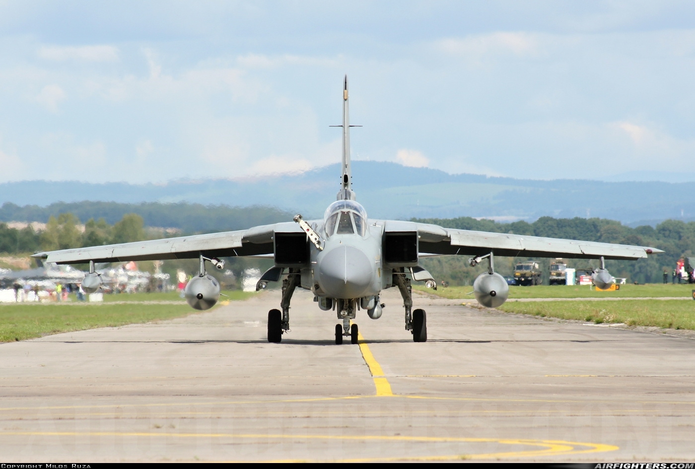 UK - Air Force Panavia Tornado GR4 ZA542 at Hradec Kralove (LKHK), Czech Republic