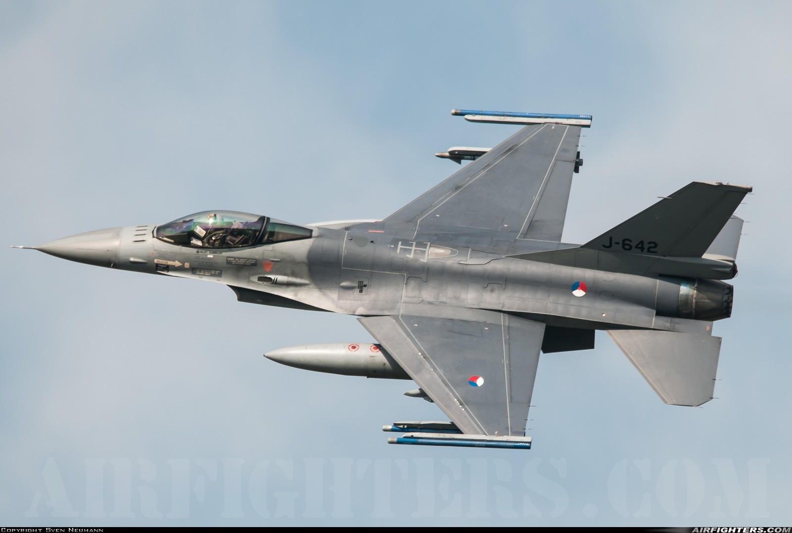Netherlands - Air Force General Dynamics F-16AM Fighting Falcon J-642 at Leeuwarden (LWR / EHLW), Netherlands