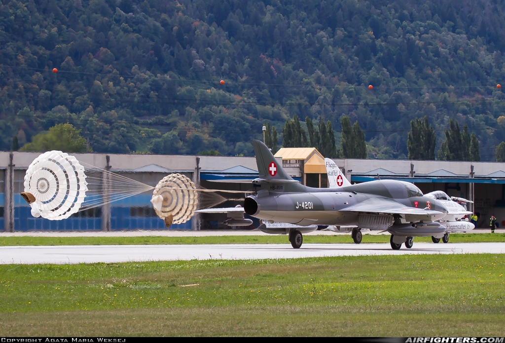 Private - Amici del Hunter Hawker Hunter T68 HB-RVR at Sion (- Sitten) (SIR / LSGS / LSMS), Switzerland