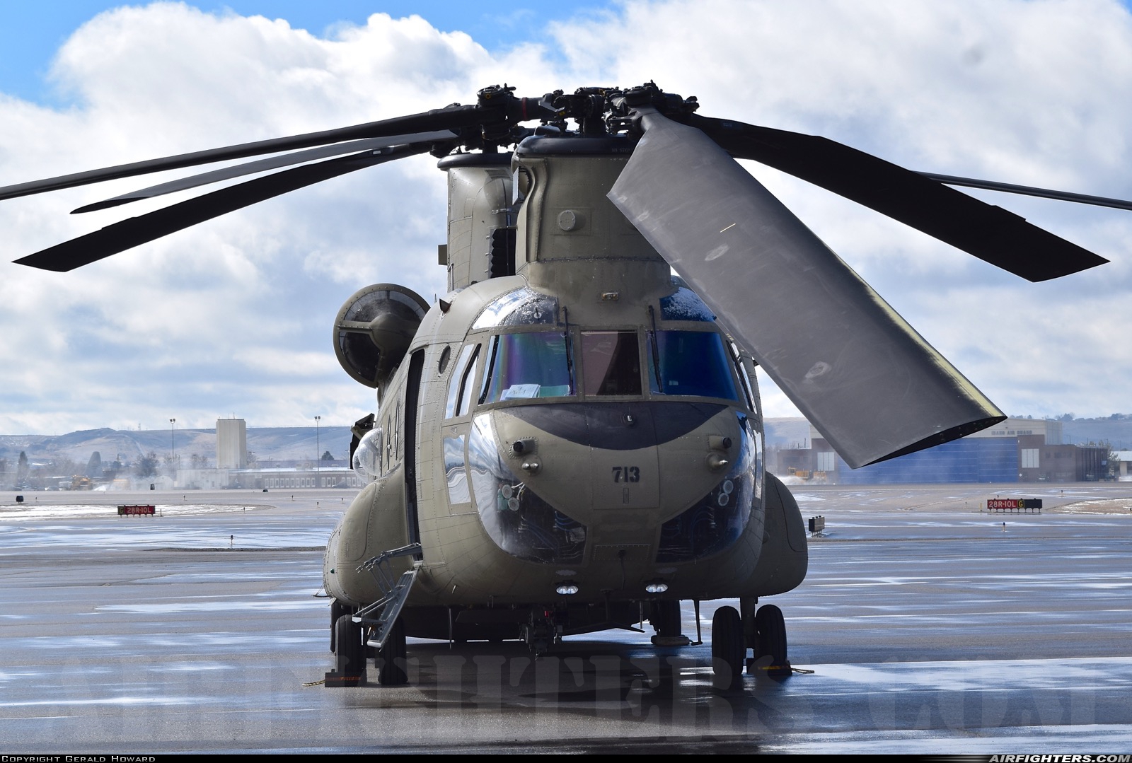USA - Army Boeing Vertol CH-47F Chinook 04-08713 at Boise - Air Terminal / Gowen Field (Municipal) (BOI / KBOI), USA