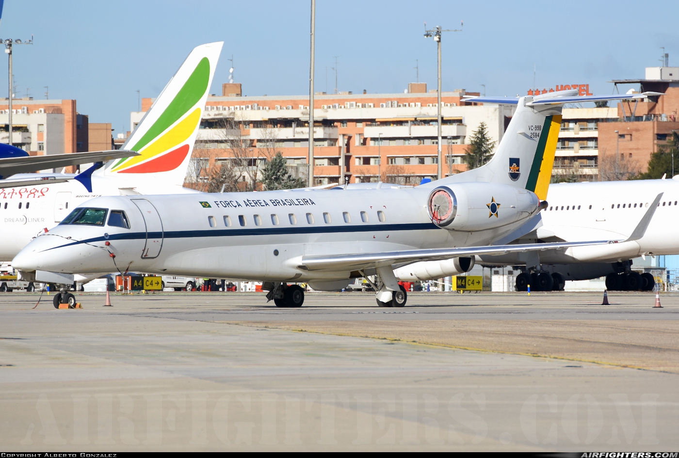 Brazil - Air Force Embraer VC-99B (ERJ-135BJ) 2584 at Madrid - Barajas (MAD / LEMD), Spain