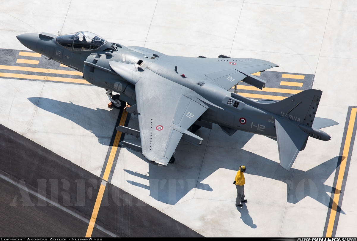 Italy - Navy McDonnell Douglas AV-8B+ Harrier ll MM7218 at Taranto - Grottaglie (TAR / LIBG), Italy