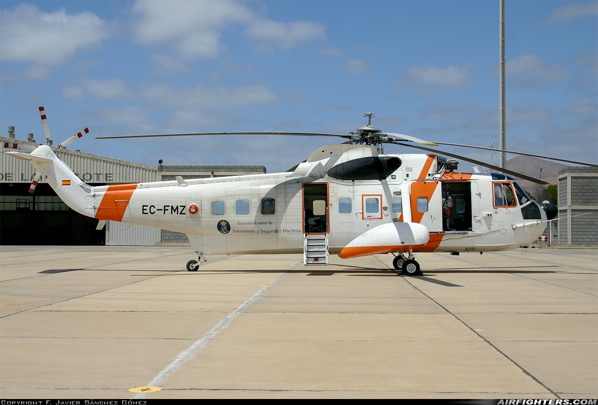 Spain - Maritime Safety and Rescue Agency Sikorsky S-61N Mk.II Sea King EC-FMZ at Lanzarote (- Arrecife) (ACE / GCRR), Spain