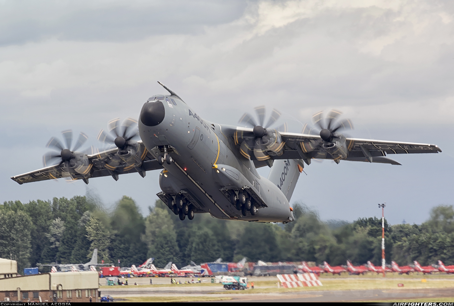 Company Owned - Airbus Airbus A400M Grizzly EC-404 at Fairford (FFD / EGVA), UK