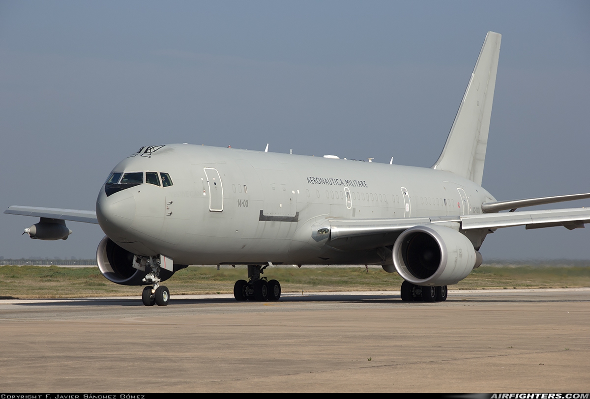 Italy - Air Force Boeing KC-767A (767-2EY/ER) MM62228 at Seville - Moron de la Frontera (OZP / LEMO), Spain