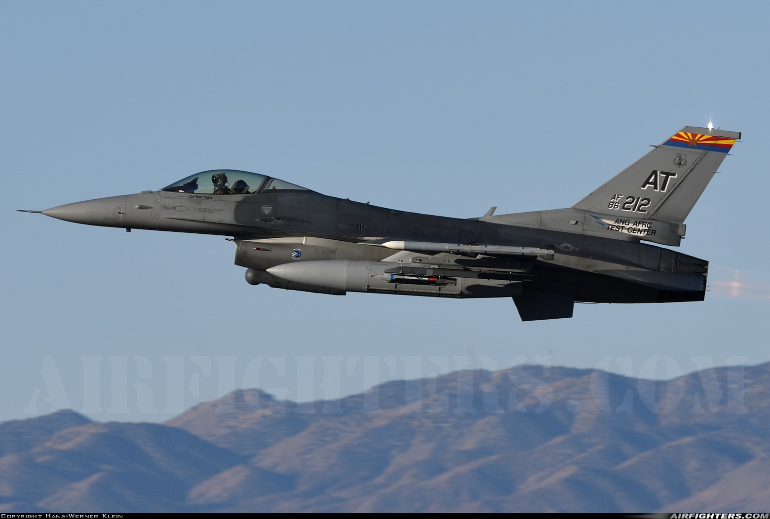 USA - Air Force General Dynamics F-16C Fighting Falcon 86-0212 at Tucson - Int. (TUS / KTUS), USA