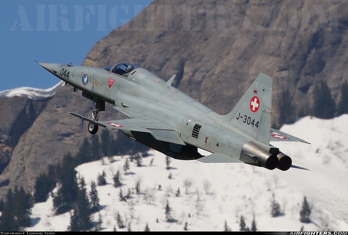 Switzerland - Air Force Northrop F-5E Tiger II J-3044 at Meiringen (LSMM), Switzerland