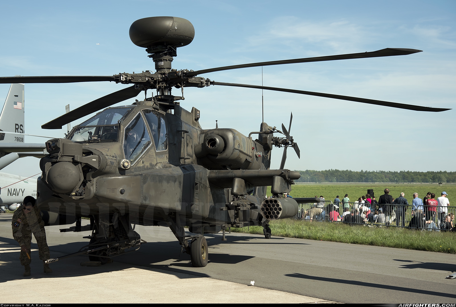 USA - Army McDonnell Douglas AH-64D Apache Longbow 04-05429 at Berlin - Schonefeld (SXF / EDDB), Germany