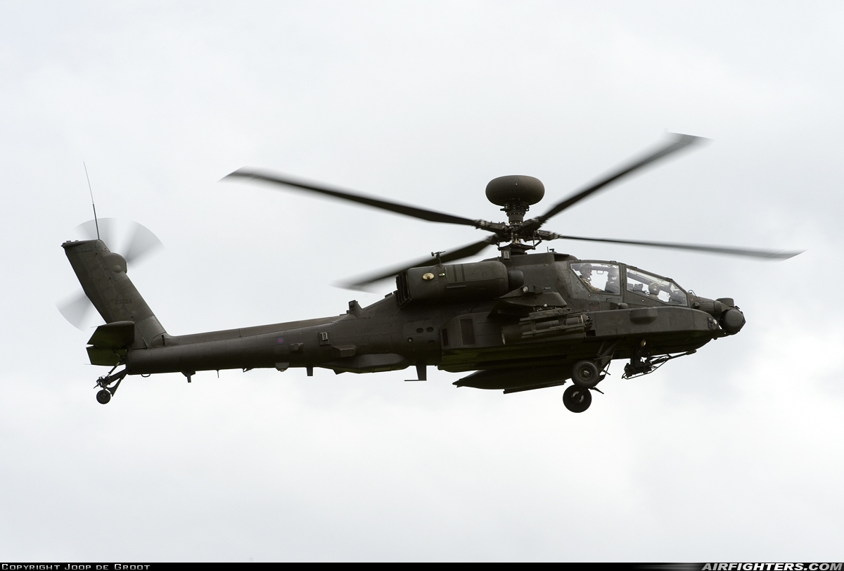UK - Army Westland Apache AH1 (WAH-64D) ZJ224 at Shawbury (EGOS), UK