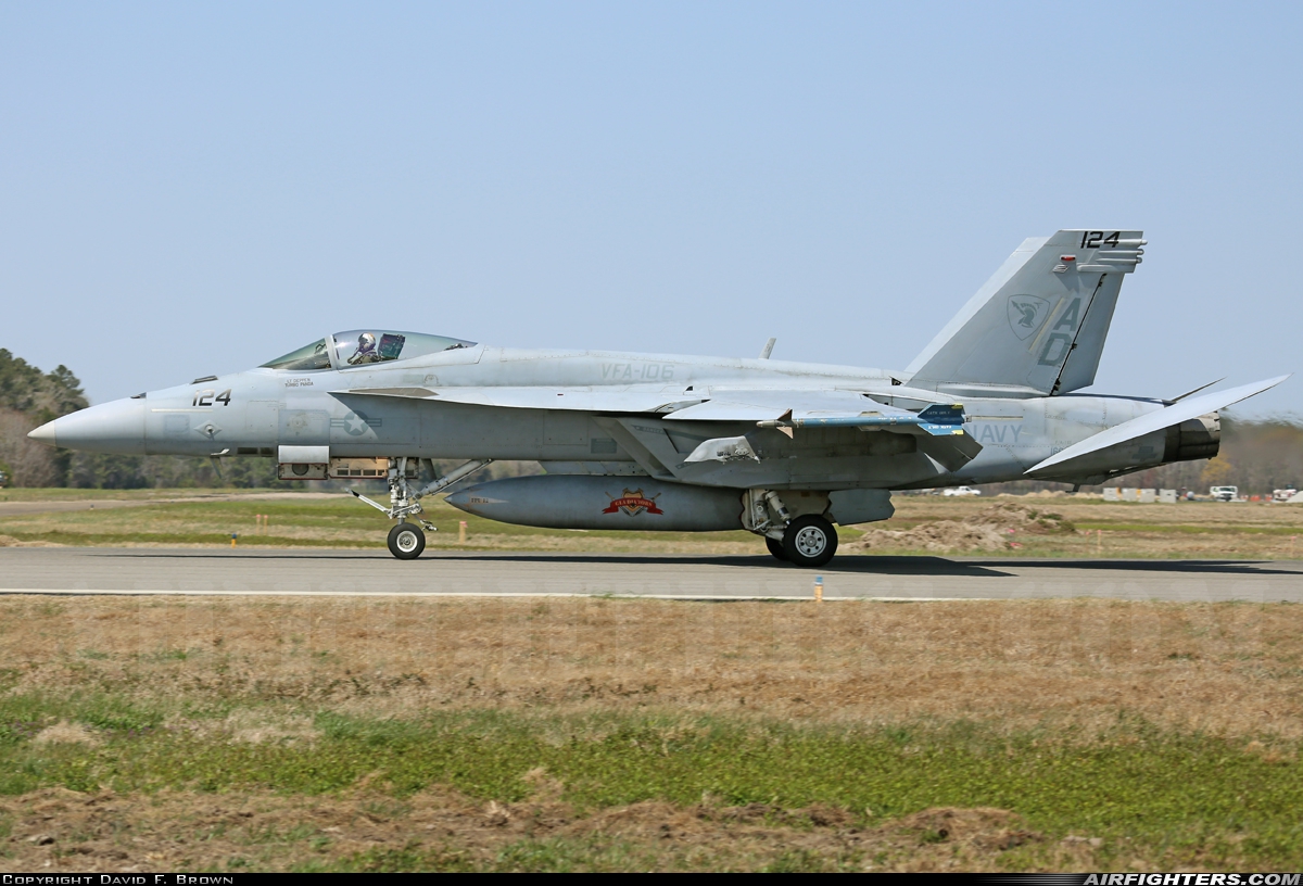 USA - Navy Boeing F/A-18E Super Hornet 166601 at Virginia Beach - Oceana NAS / Apollo Soucek Field (NTU / KNTU), USA