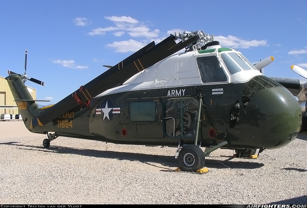 USA - Army Sikorsky VH-34A Choctaw (S-58A) 57-1684 at Tucson - Pima Air and Space Museum, USA