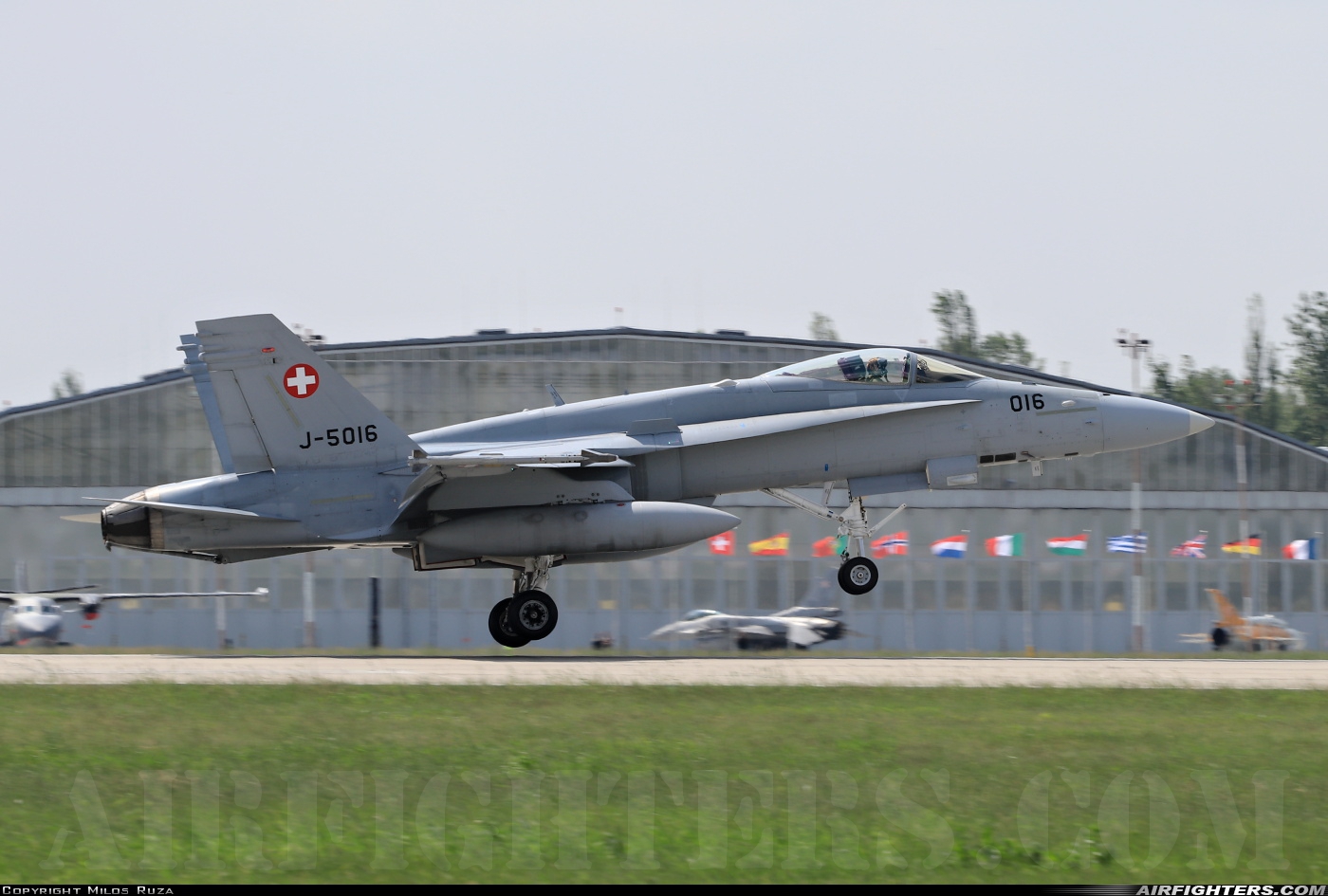 Switzerland - Air Force McDonnell Douglas F/A-18C Hornet J-5016 at Poznan / Krzesiny (EPKS), Poland
