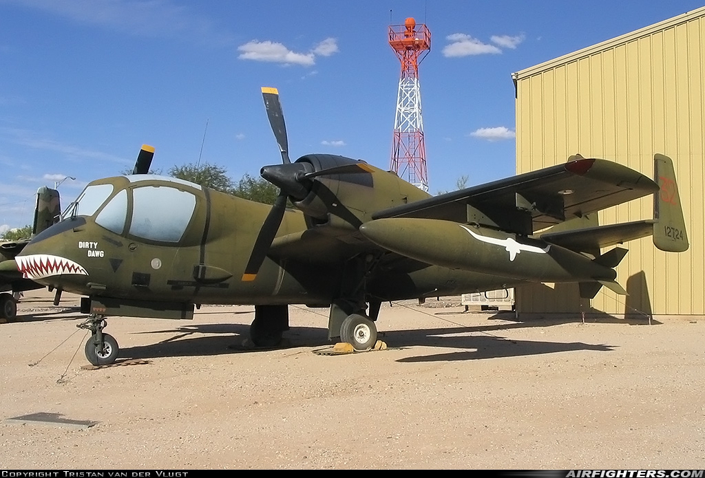 USA - Army Grumman OV-1C Mohawk 61-2724 at Tucson - Pima Air and Space Museum, USA