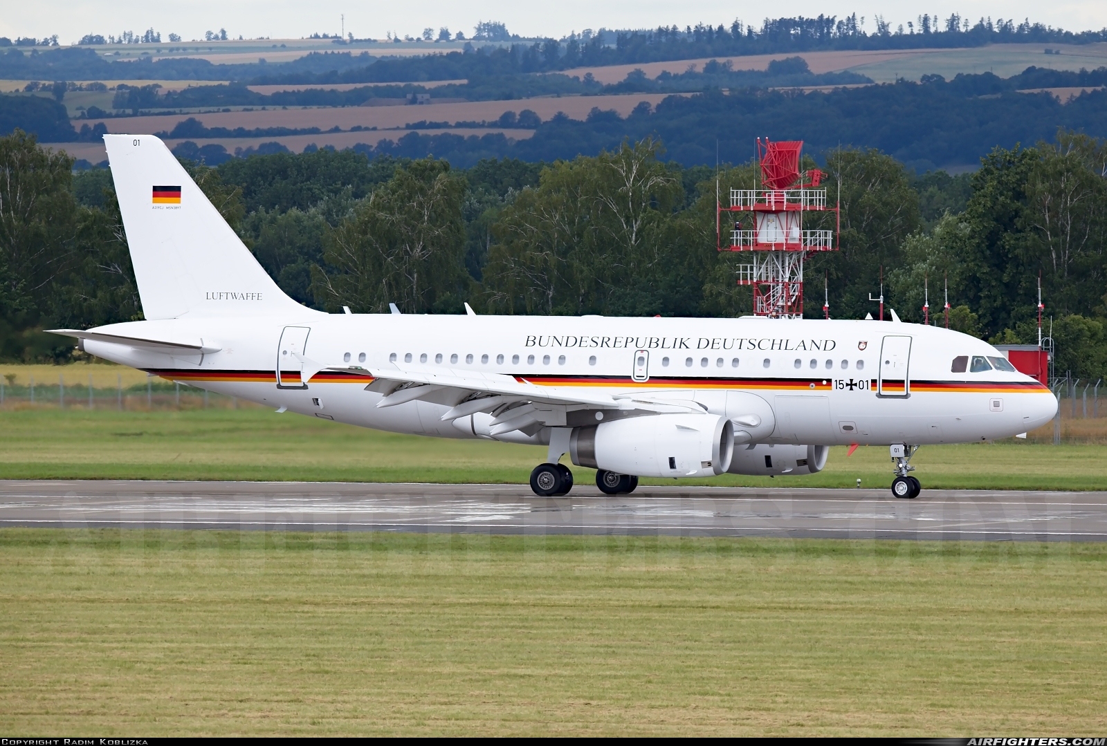 Germany - Air Force Airbus A319-133X 15+01 at Ostrava - Mosnov (OSR / LKMT), Czech Republic