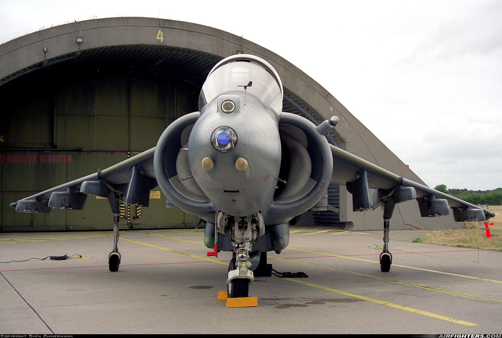 UK - Air Force British Aerospace Harrier GR.7 ZD323 at Eggebek (ETME), Germany