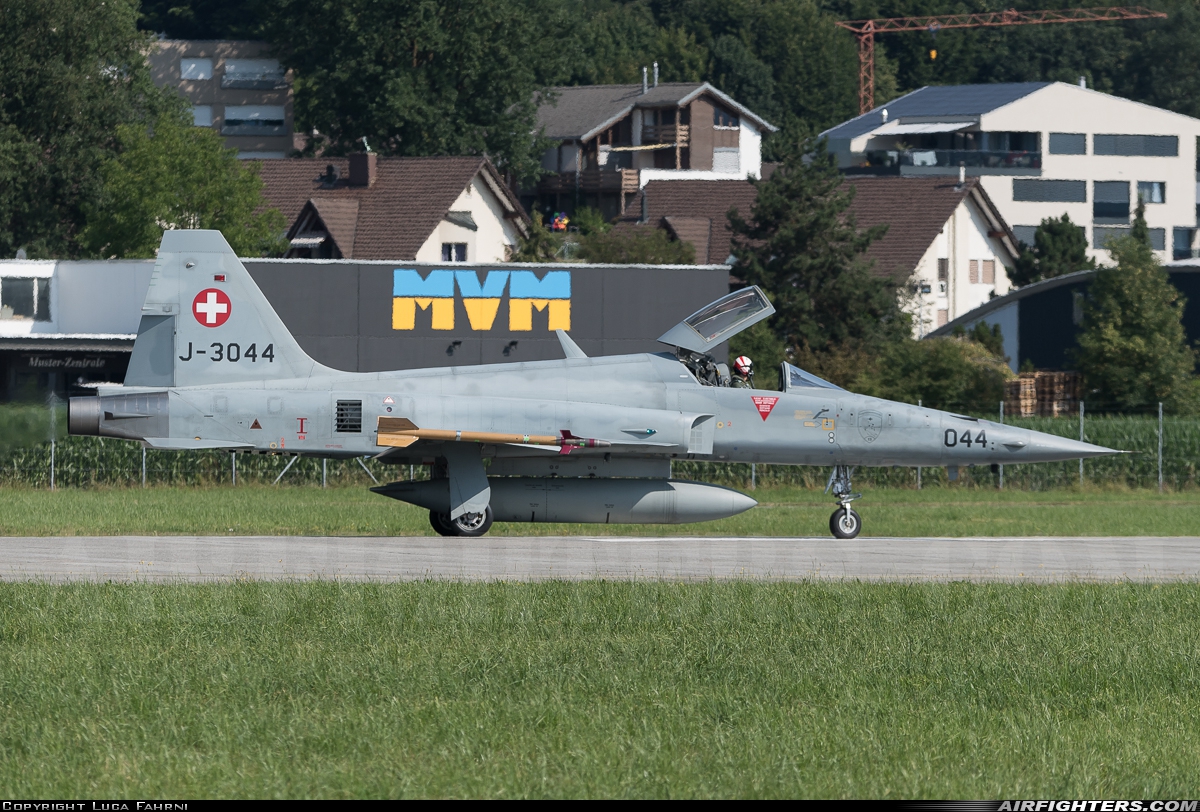 Switzerland - Air Force Northrop F-5E Tiger II J-3044 at Emmen (EML / LSME), Switzerland
