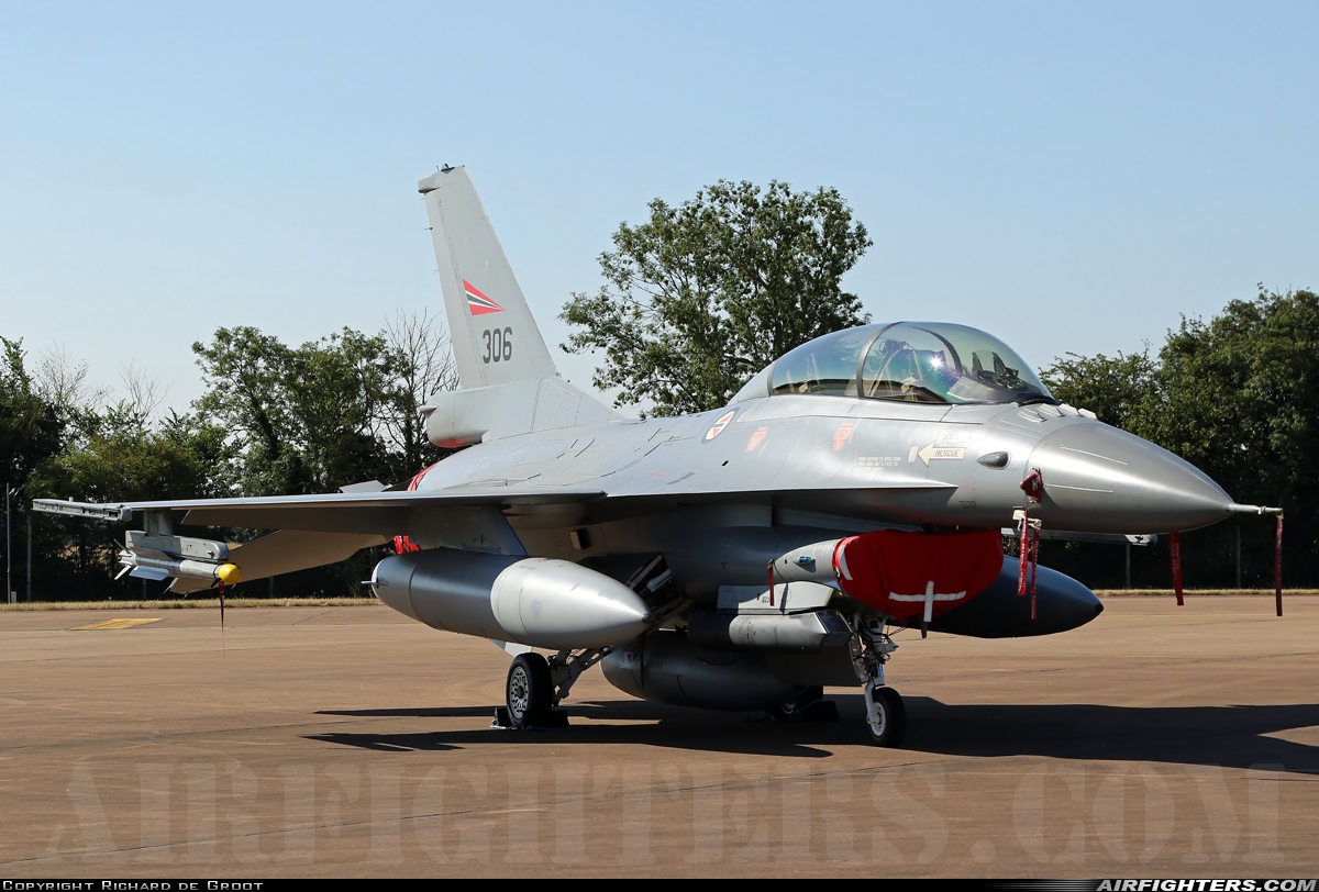 Norway - Air Force General Dynamics F-16BM Fighting Falcon 306 at Fairford (FFD / EGVA), UK