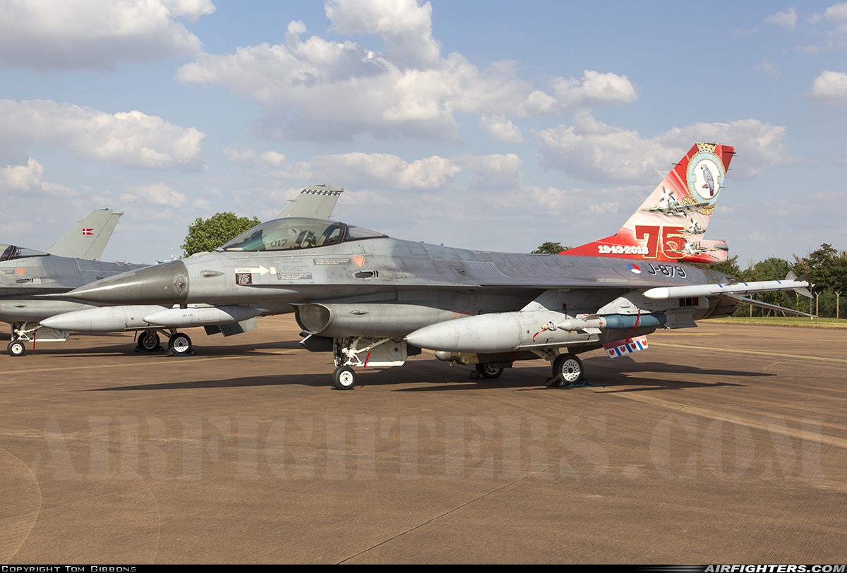 Netherlands - Air Force General Dynamics F-16AM Fighting Falcon J-879 at Fairford (FFD / EGVA), UK