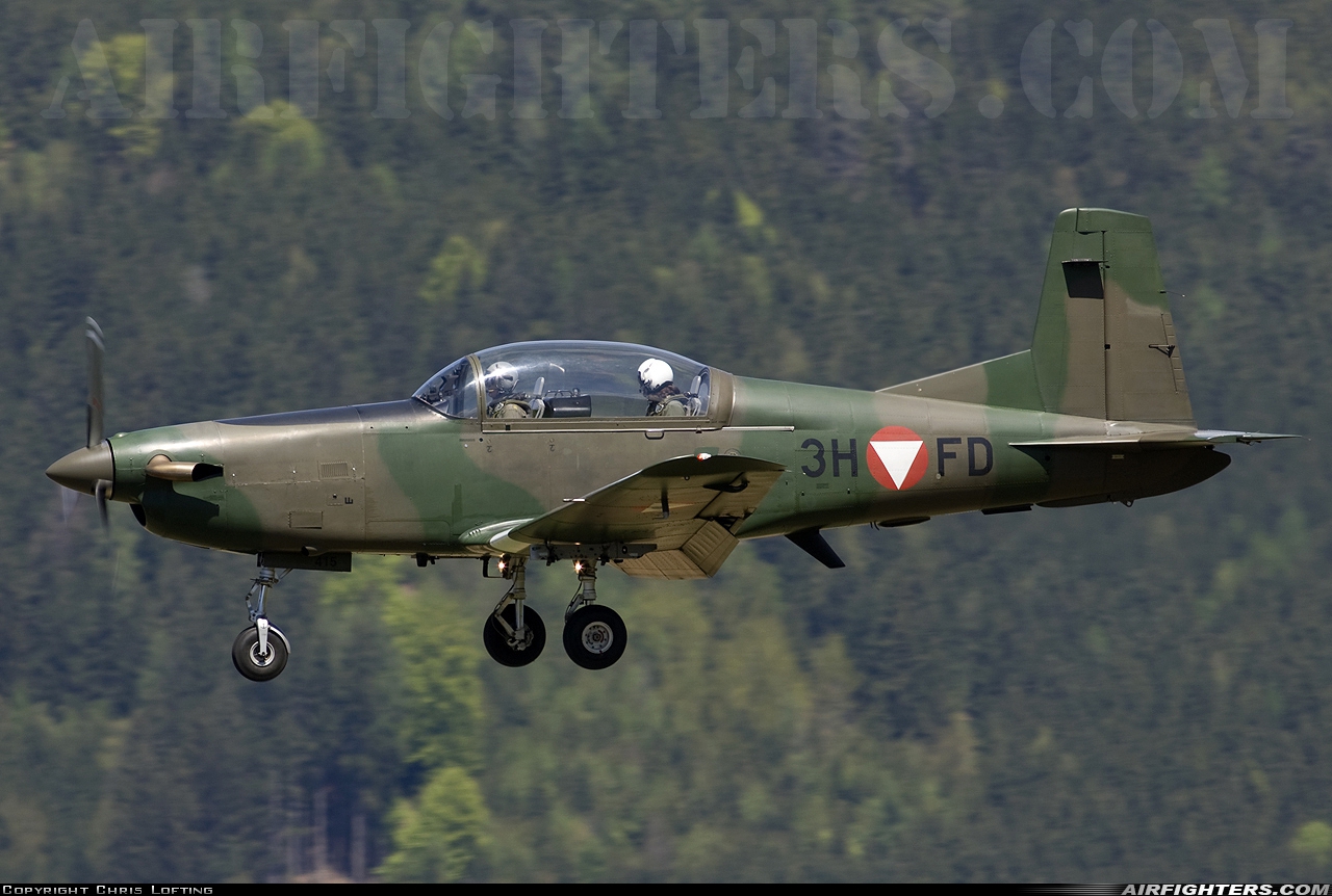Austria - Air Force Pilatus PC-7 Turbo Trainer 3H-FD at Zeltweg (LOXZ), Austria