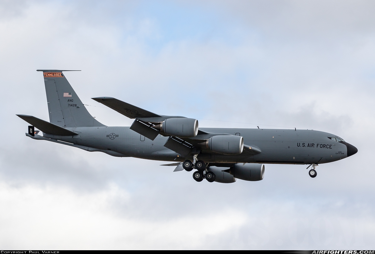 USA - Air Force Boeing KC-135R Stratotanker (717-100) 57-1428 at Tacoma - McChord AFB (TCM / KTCM), USA