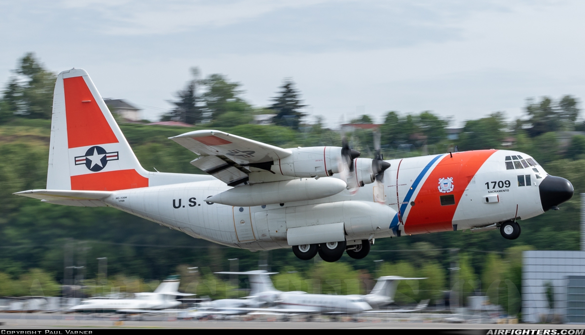 USA - Coast Guard Lockheed HC-130H Hercules (L-382) 1709 at Seattle - Boeing Field / King County Int. (BFI / KBFI), USA