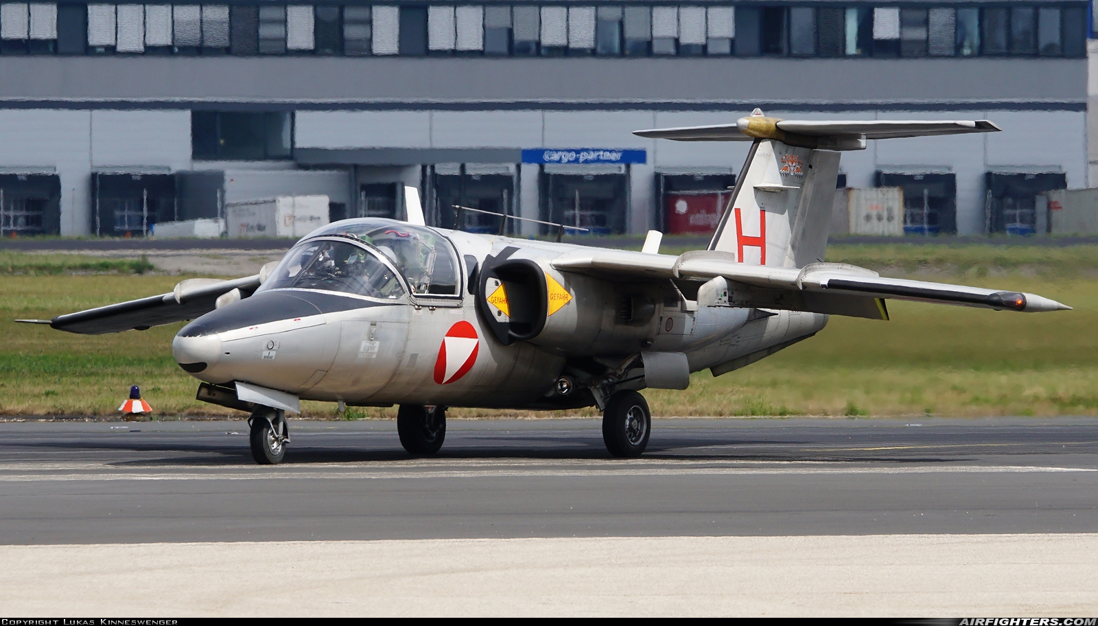 Austria - Air Force Saab 105Oe 1128 at Linz - Horsching (LNZ / LOWL / LOXL), Austria