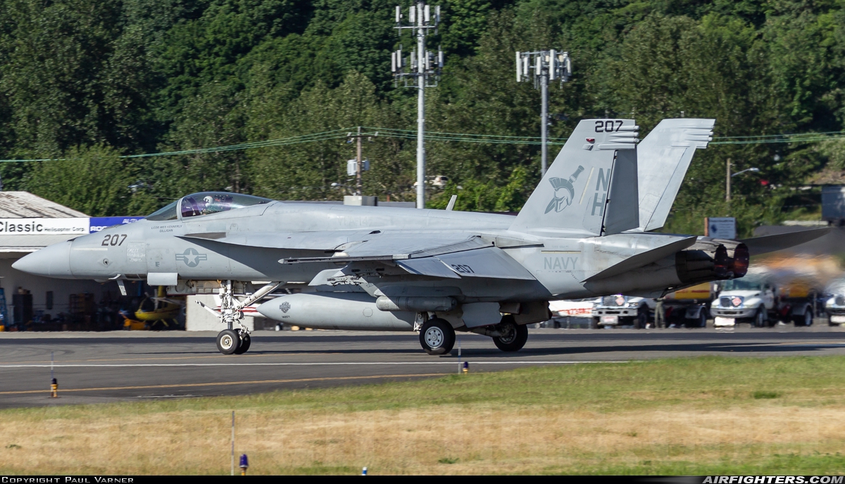 USA - Navy Boeing F/A-18E Super Hornet 166444 at Seattle - Boeing Field / King County Int. (BFI / KBFI), USA