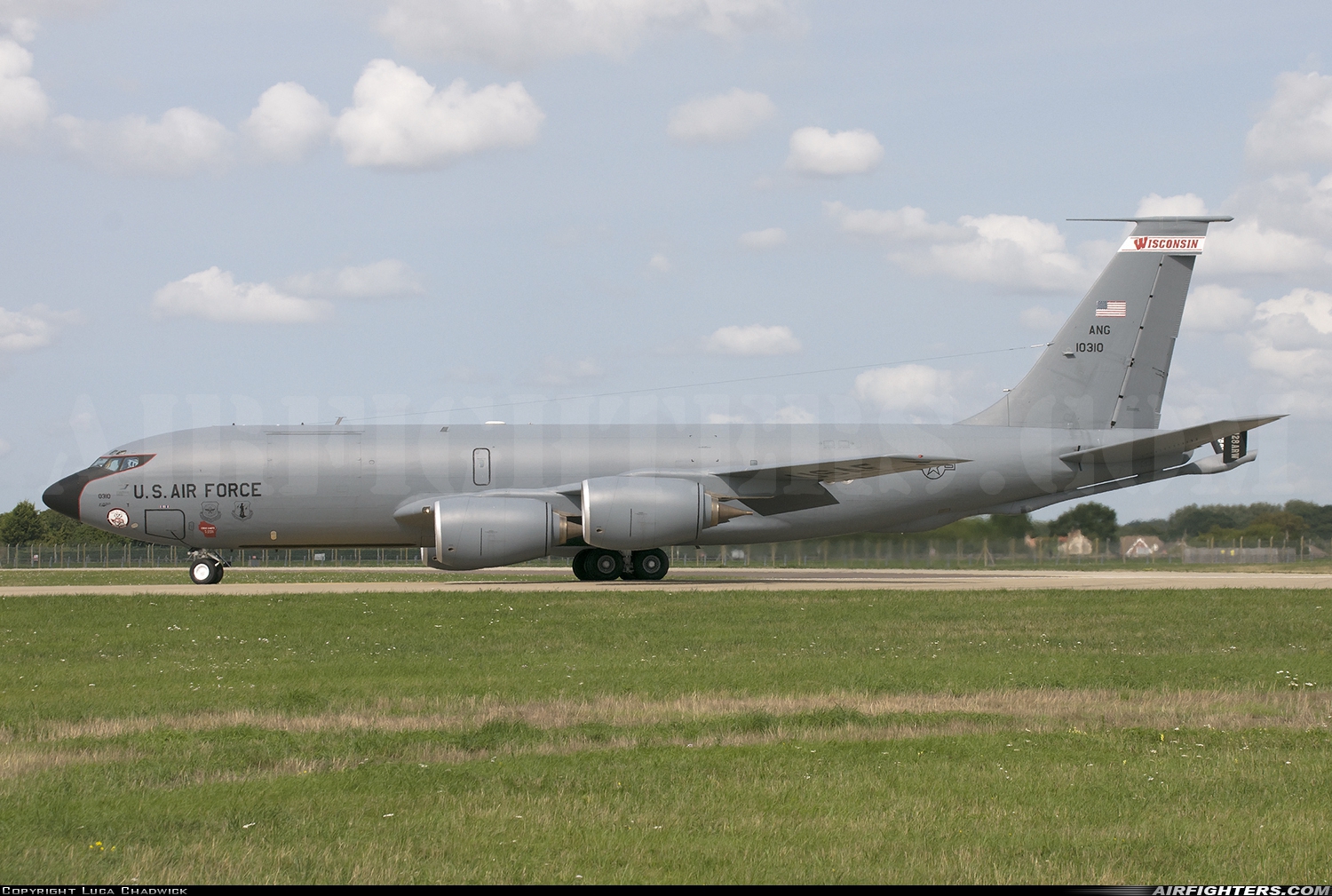 USA - Air Force Boeing KC-135R Stratotanker (717-148) 61-0310 at Mildenhall (MHZ / GXH / EGUN), UK