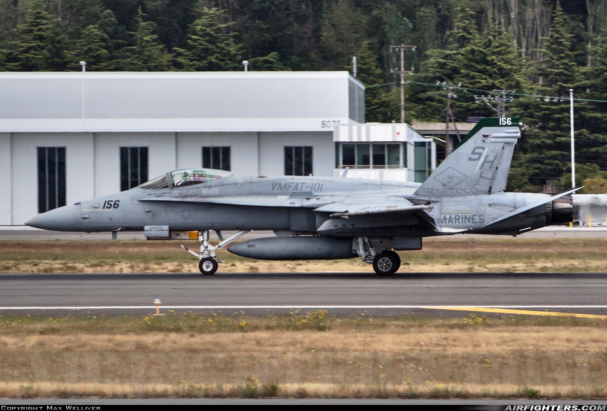 USA - Marines McDonnell Douglas F/A-18C Hornet 164054 at Seattle - Boeing Field / King County Int. (BFI / KBFI), USA